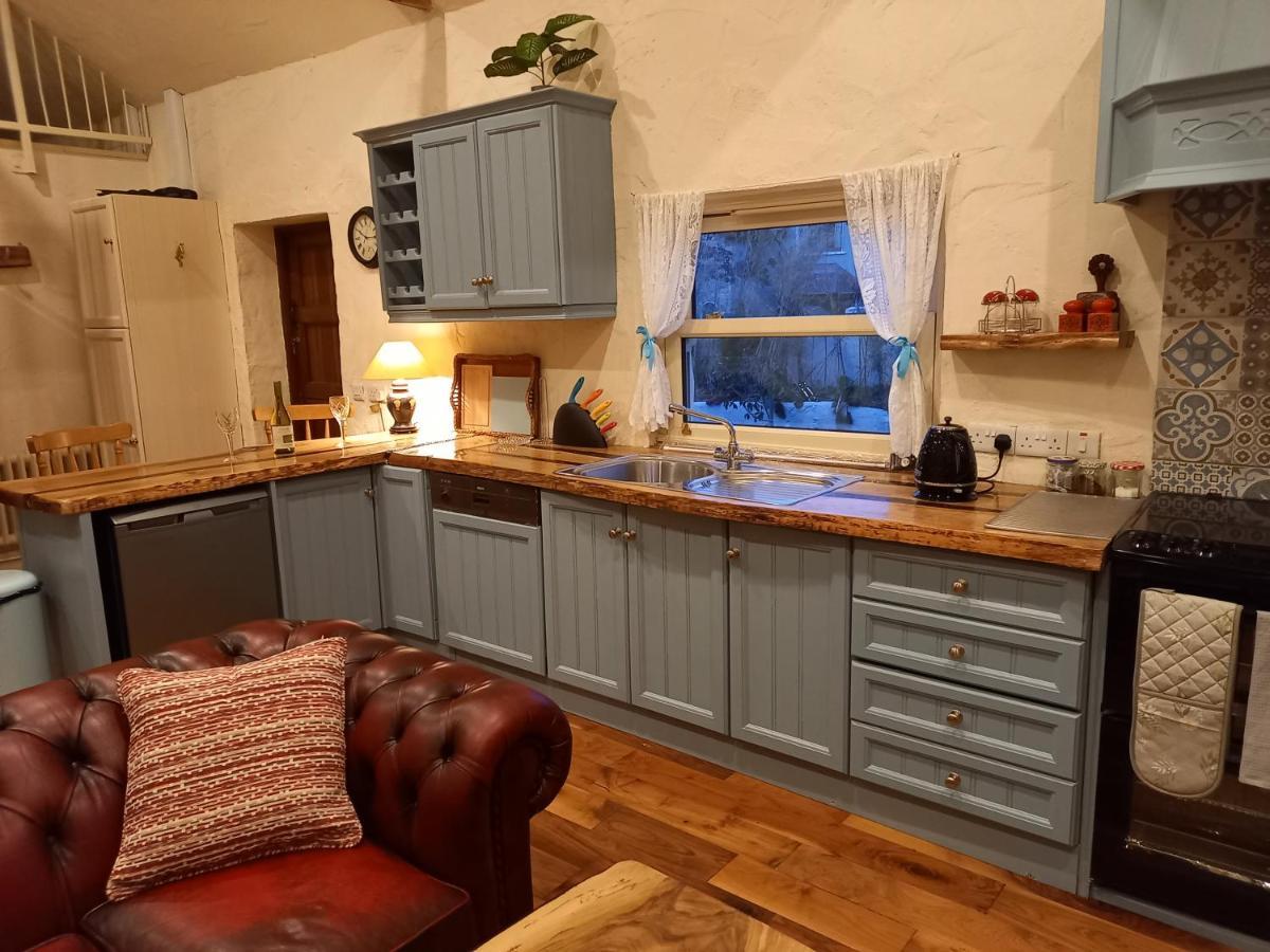 Mary'S Bespoke Cottage Killarney Exterior photo